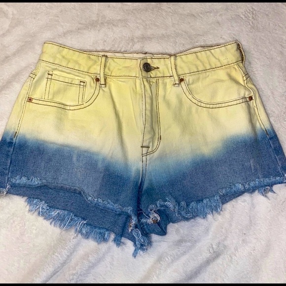 PacSun Pants - PAC sun high rise festival shorts multi colored 26